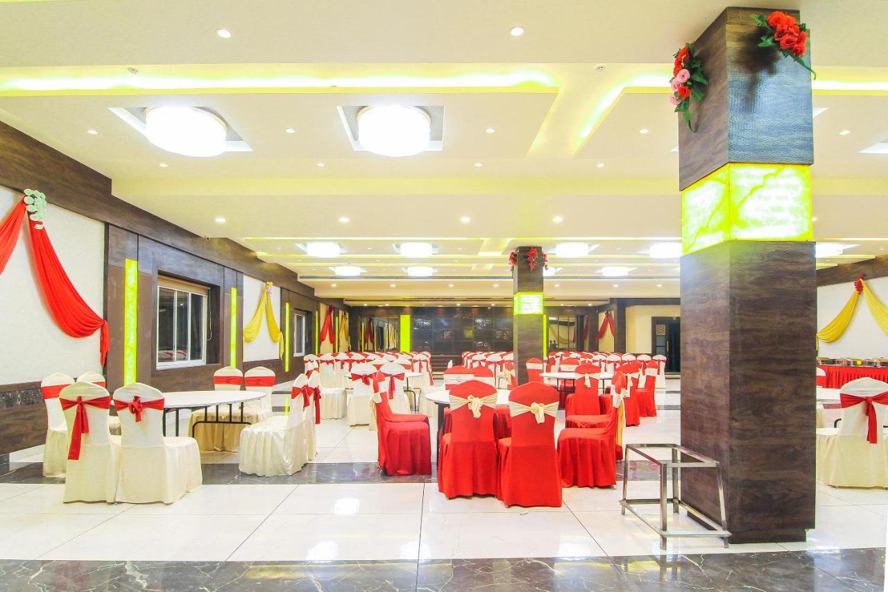 Moments Lucknow Exterior foto