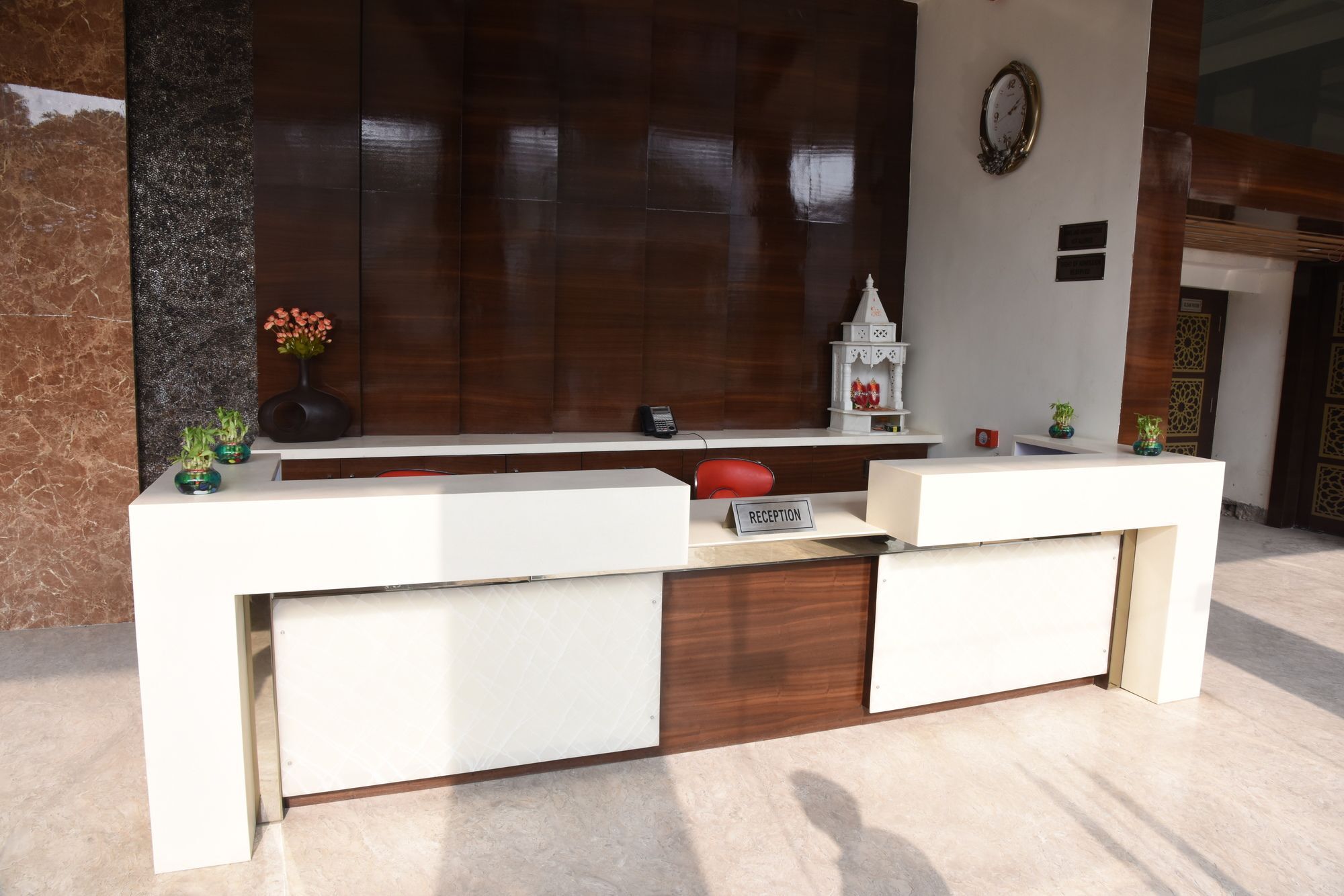 Moments Lucknow Exterior foto