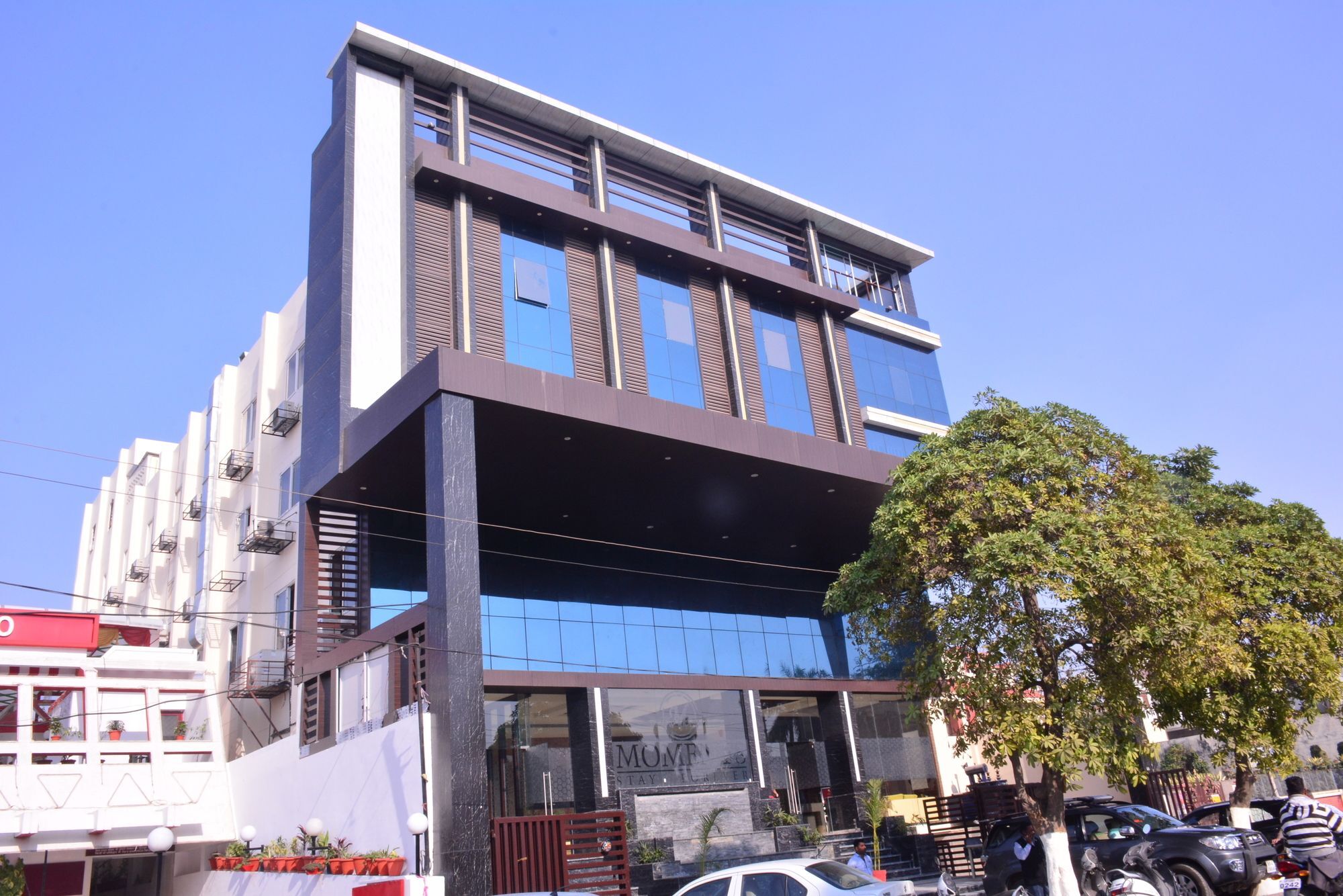 Moments Lucknow Exterior foto