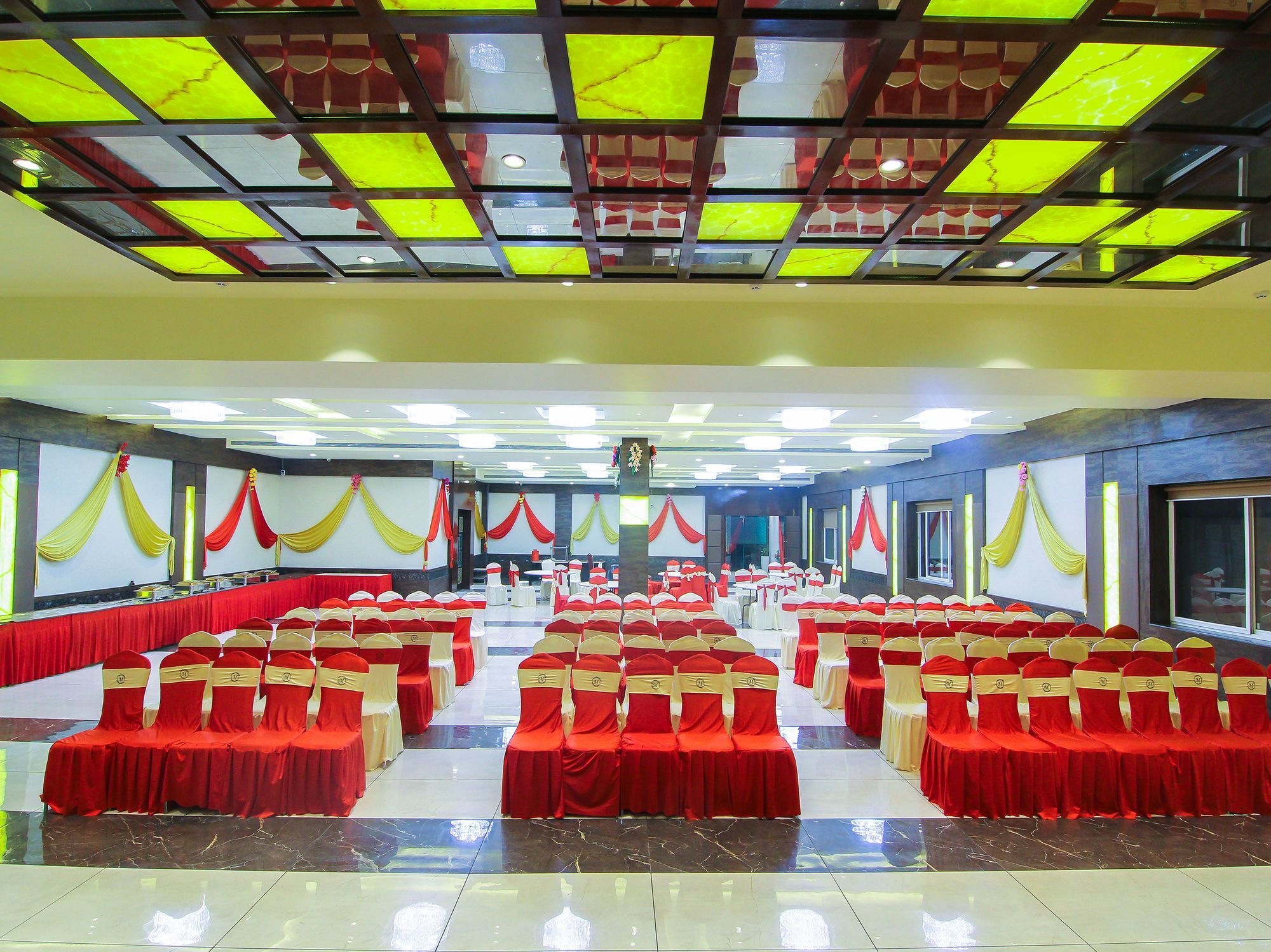 Moments Lucknow Exterior foto