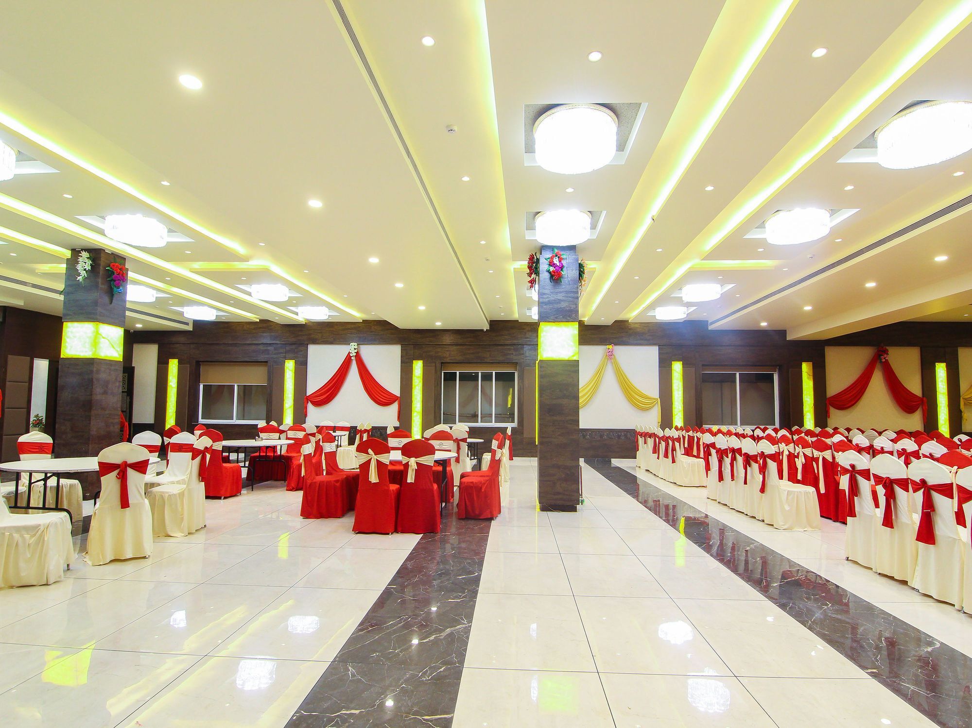 Moments Lucknow Exterior foto