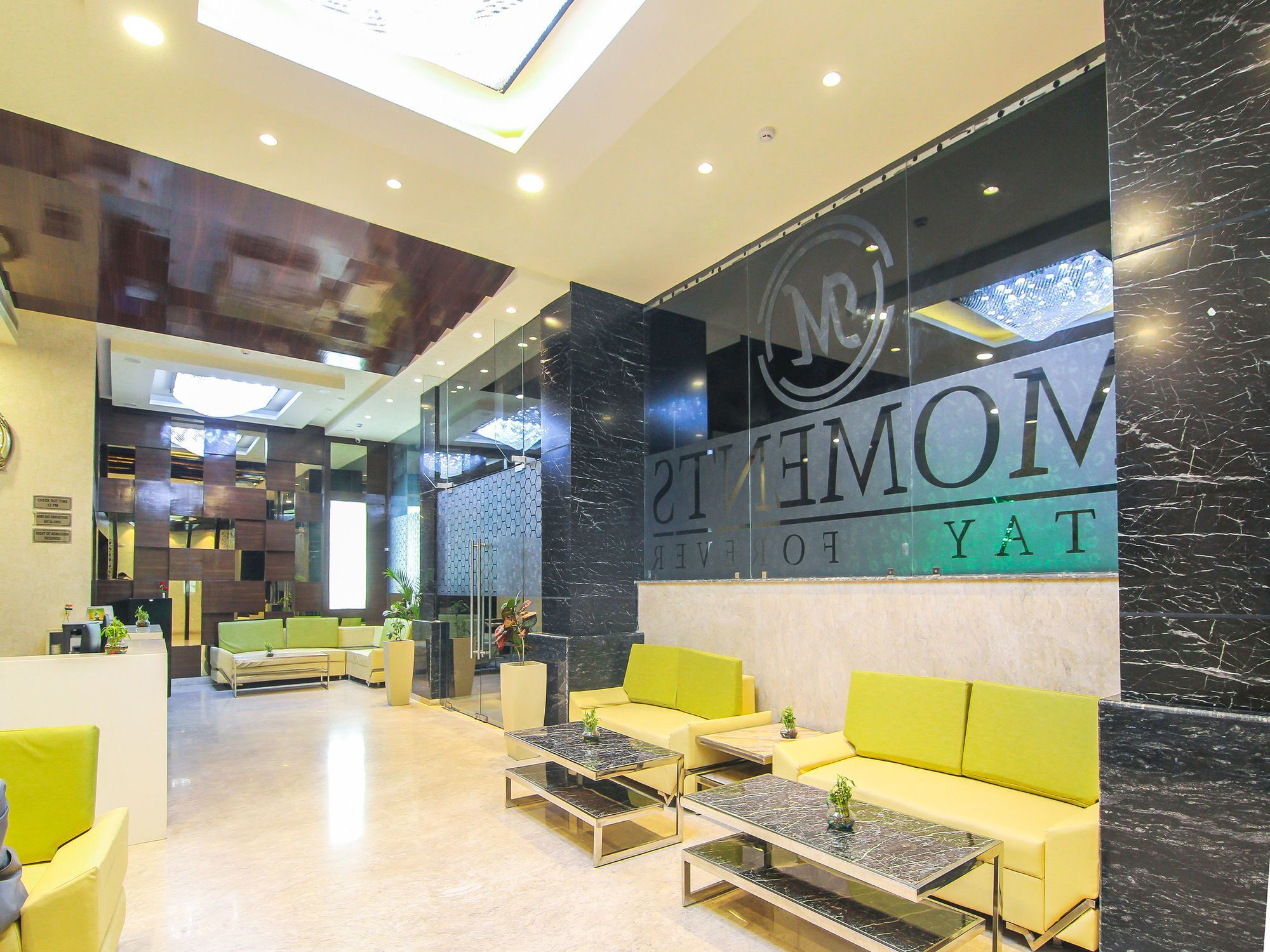 Moments Lucknow Exterior foto
